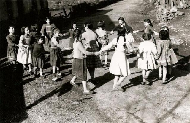 nic3b1os_juegos_corro_de_la_patata. fuente la hipopotama rosa jpg