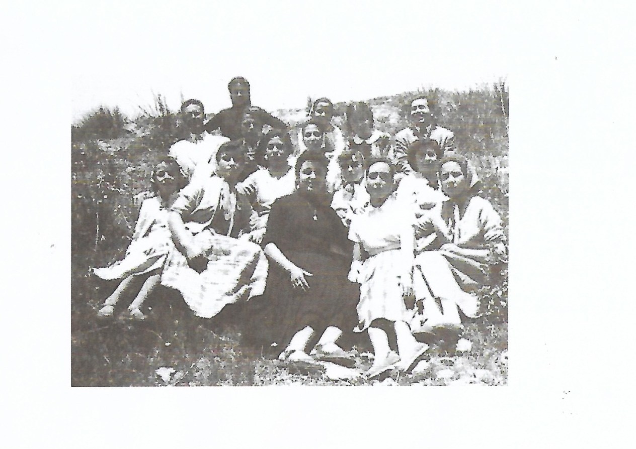 Jovenes de SanmarcosScan.jpg