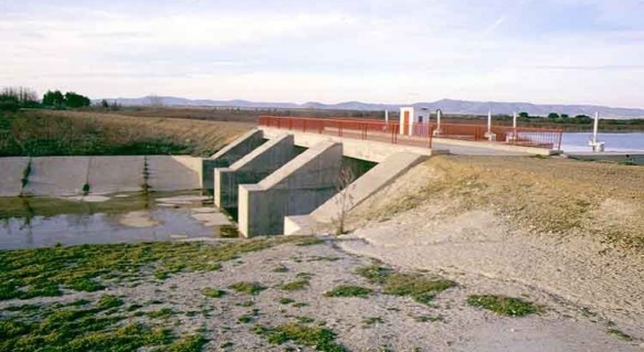 Puente Navarro Fuente www.iagua.es01604f1.jpg