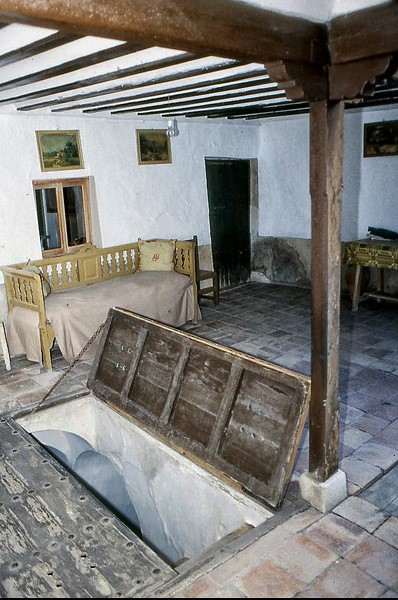 cueva 4730477970_eb12061af5_b.jpg