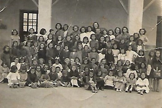 escuelas de chicas Scan.jpg