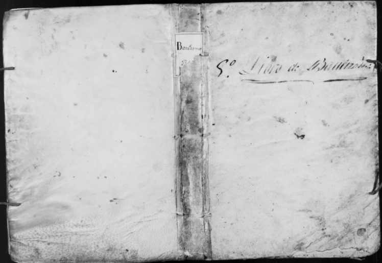 libro 5 de bautismos record-image_undefined.jpg